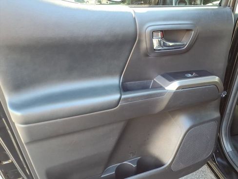 Certified 2023 Toyota Tacoma Limited image 11