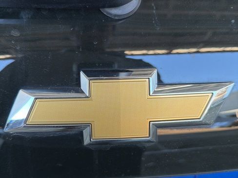 Used 2020 Chevrolet Bolt LT image 11