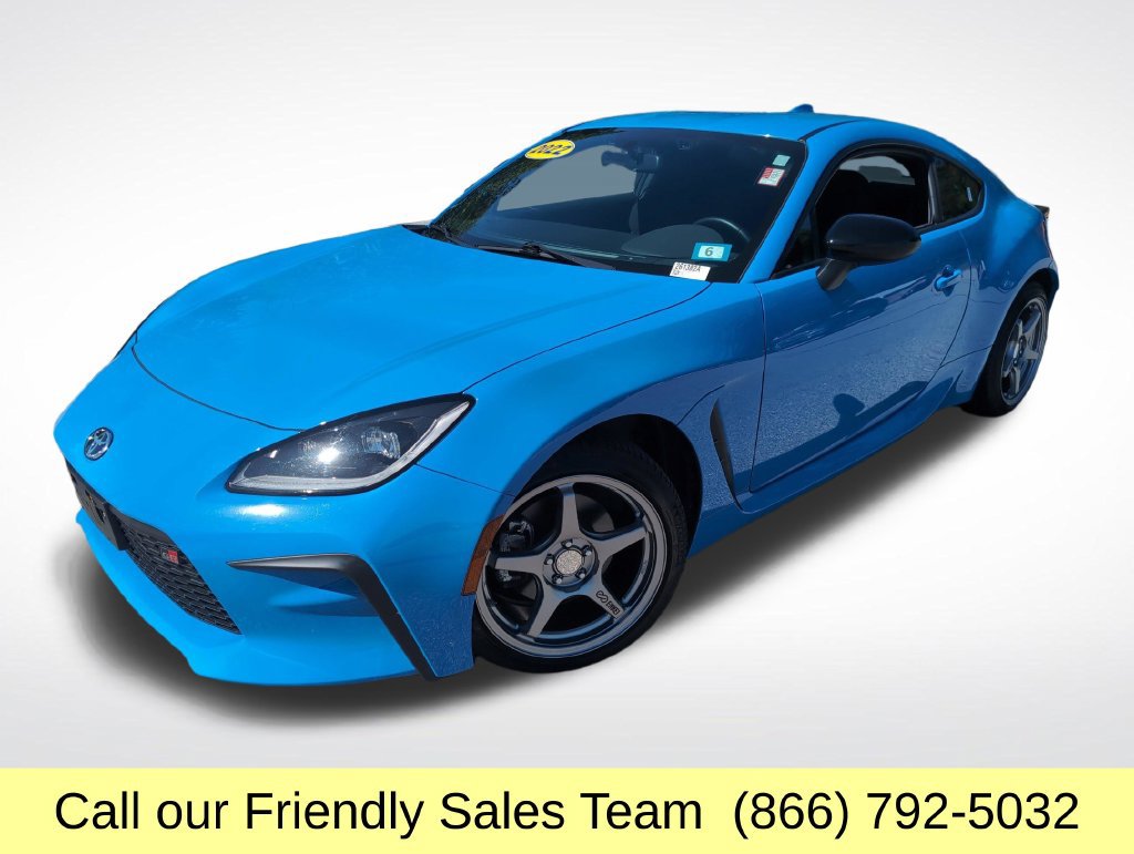 Used 2022 Toyota GR86 w/ ALL Weather Mat Package (TMS) RWD image 1