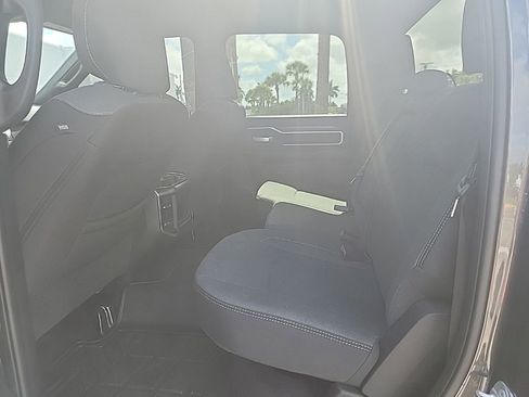 Used 2024 RAM 3500 Big Horn w/ Night Edition AWD/4WD image 21