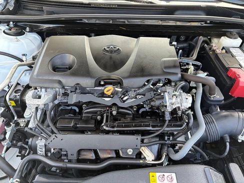 Used 2021 Toyota Camry SE FWD image 25