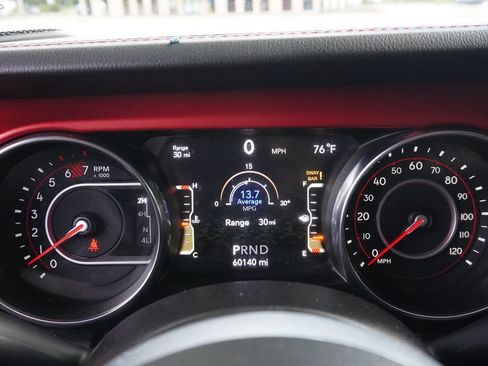 Used 2018 Jeep Wrangler Unlimited Rubicon AWD/4WD image 40