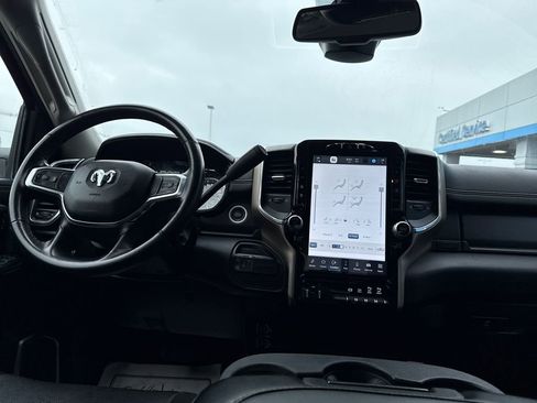 Used 2024 RAM 2500 Laramie image 15