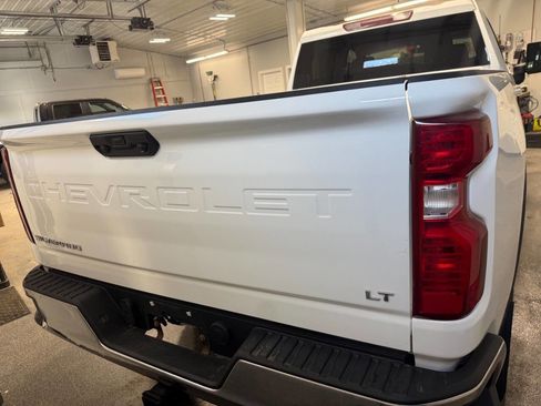 Used 2020 Chevrolet Silverado 2500 LT image 6