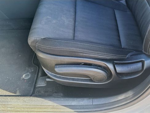 Used 2020 Kia Sportage LX image 15