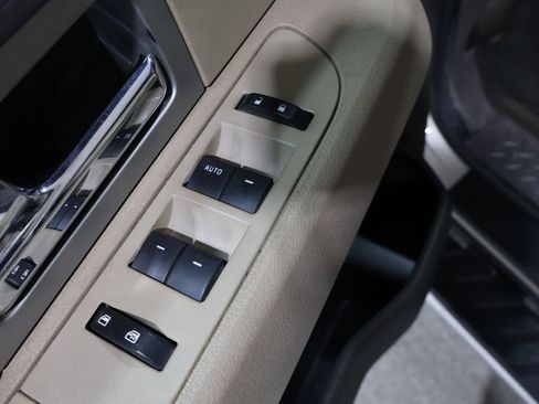 Used 2010 Ford F150 XLT image 15