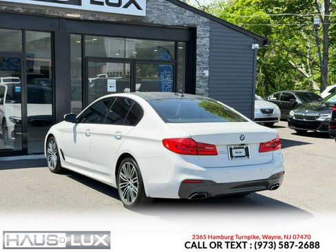 Used 2020 BMW M550i xDrive AWD/4WD image 17