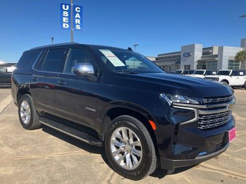 Used 2022 Chevrolet Tahoe Premier RWD image 9