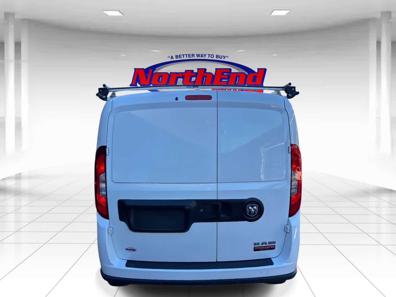 Used 2022 RAM ProMaster City Tradesman FWD image 4