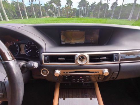 Used 2013 Lexus GS 350 w/ Luxury Pkg RWD image 10