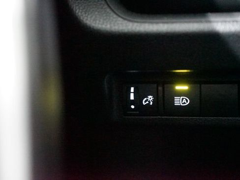 Certified 2024 Toyota RAV4 XLE image 24