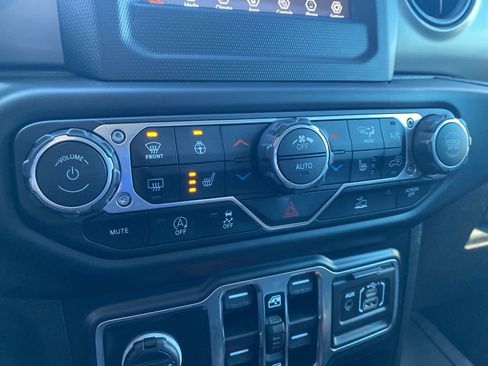 Certified 2022 Jeep Wrangler Unlimited Sport image 26