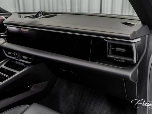 Used 2025 Porsche Macan 4S Electric image 49