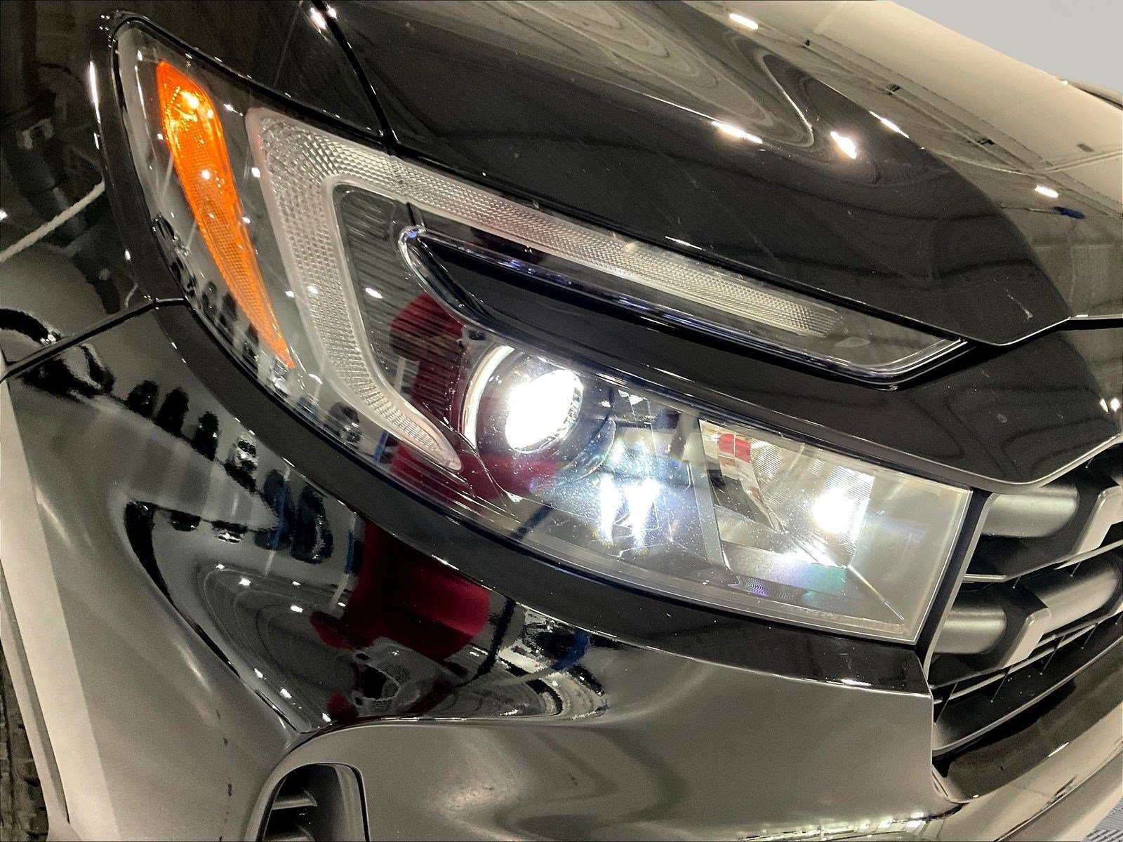 Certified 2024 Honda Ridgeline RTL image 32