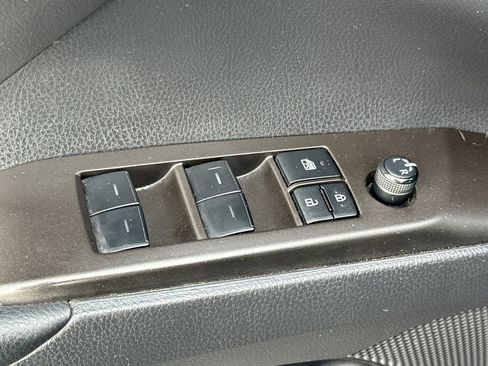 Used 2023 Toyota Camry LE image 12