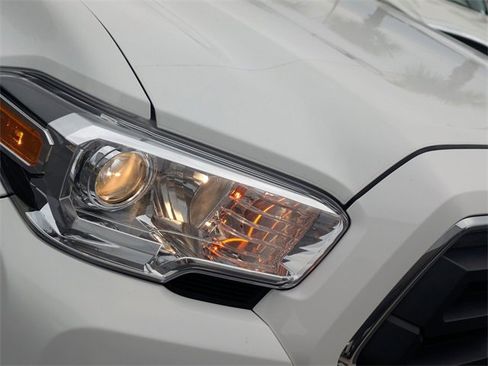 Used 2023 Toyota Tacoma SR5 image 9