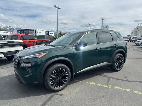 New 2026 Nissan Rogue SV AWD/4WD image 5