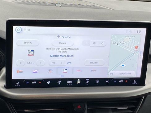 Certified 2023 Ford Escape Active w/ Tech Pack #2 image 10