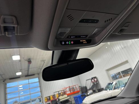 Used 2024 Chevrolet Blazer LT w/ Convenience Package image 41