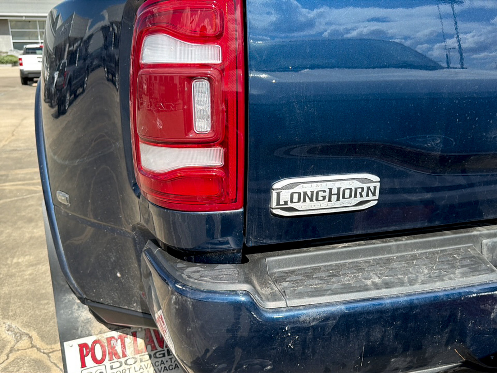 Used 2024 RAM 3500 Limited w/ Safety Group AWD/4WD image 6