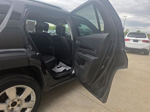 Used 2015 GMC Terrain Denali w/ LPO, Protection Package AWD/4WD image 15