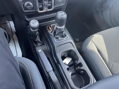 New 2025 Jeep Wrangler Sport S image 29