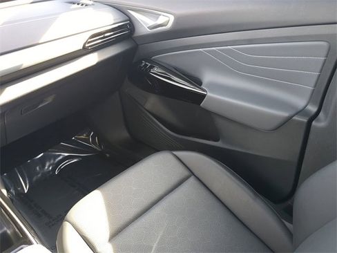 Certified 2023 Volkswagen ID.4 S image 16