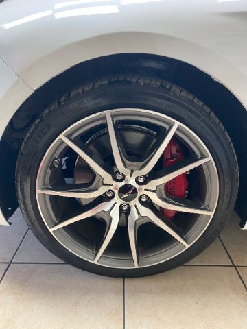 Used 2025 Genesis G70 2.5T RWD image 27