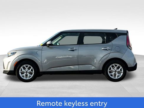 Used 2024 Kia Soul LX w/ Option Group 015 image 4