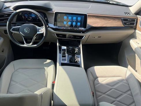 New 2026 Volkswagen Atlas SE FWD image 15