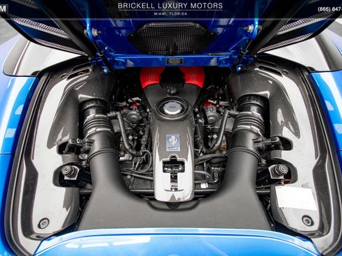 Used 2017 Ferrari 488 Spider RWD image 34