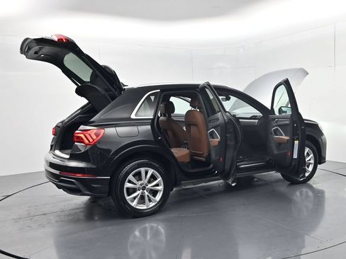 Used 2025 Audi Q3 2.0T Premium AWD/4WD image 53