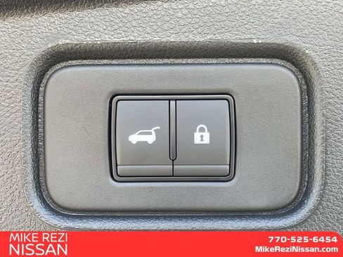 New 2026 Nissan Pathfinder SL w/ SL Premium Package AWD/4WD image 9