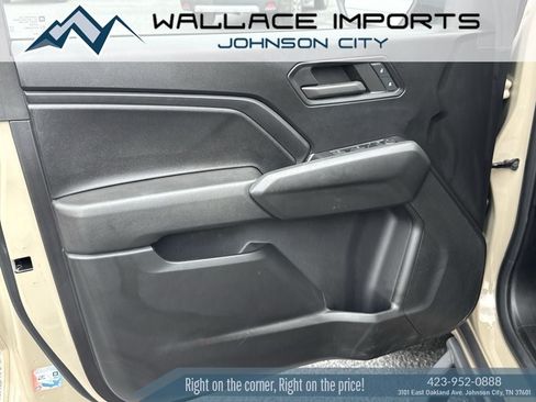 Used 2024 Chevrolet Colorado Trail Boss w/ Advanced Trailering Package AWD/4WD image 13