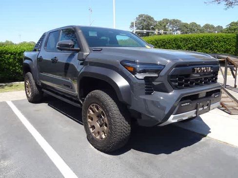 Used 2025 Toyota Tacoma 4x4 Double Cab Hybrid w/ Tow Tech Package image 1