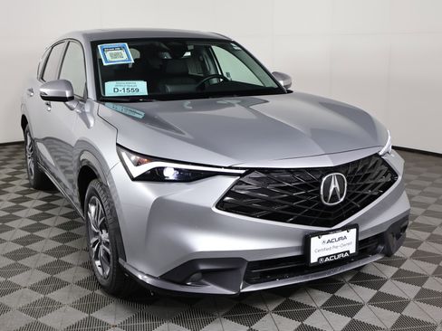 Certified 2025 Acura ADX Base image 3