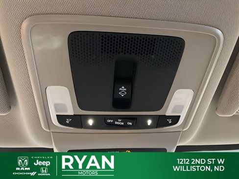 New 2026 Honda HR-V EX-L image 30