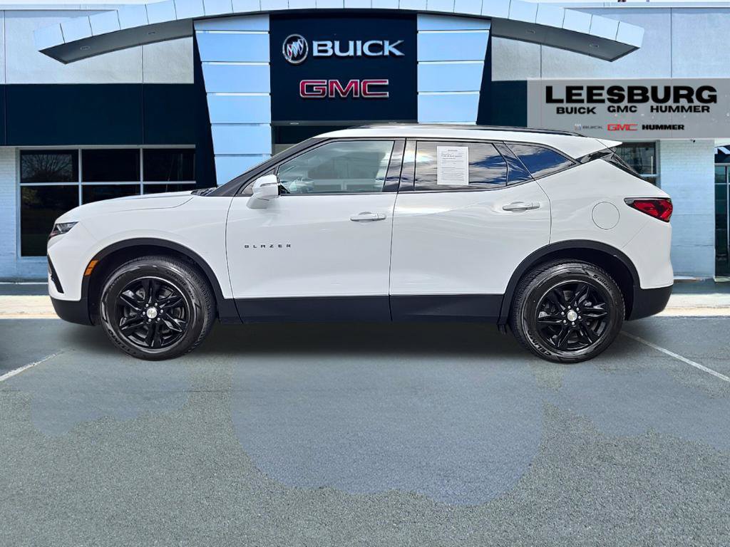 Used 2022 Chevrolet Blazer LT FWD image 4