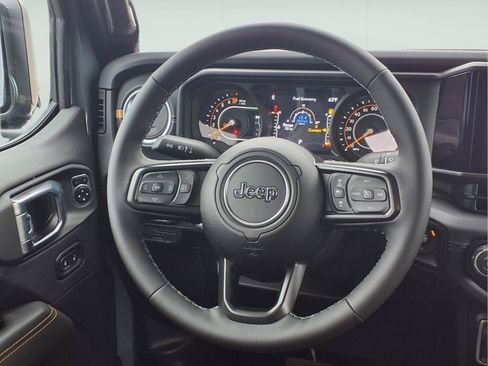 New 2026 Jeep Gladiator Mojave AWD/4WD image 8