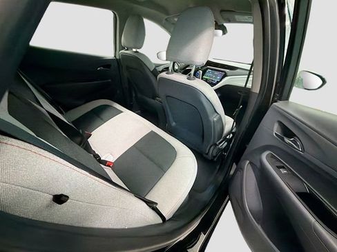 Used 2018 Chevrolet Bolt LT image 24