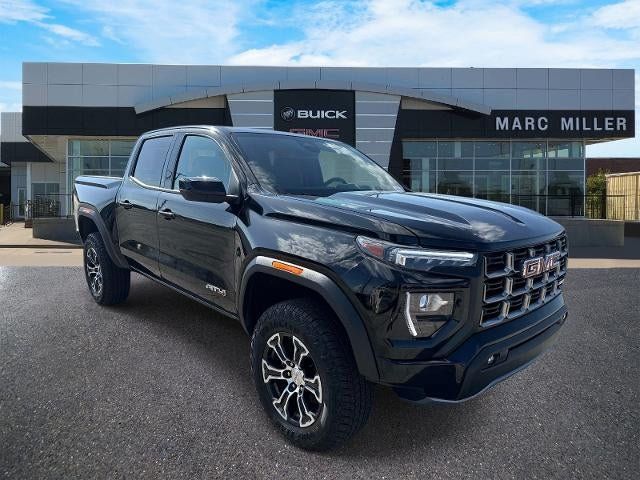 Used 2025 GMC Canyon AT4 AWD/4WD image 1