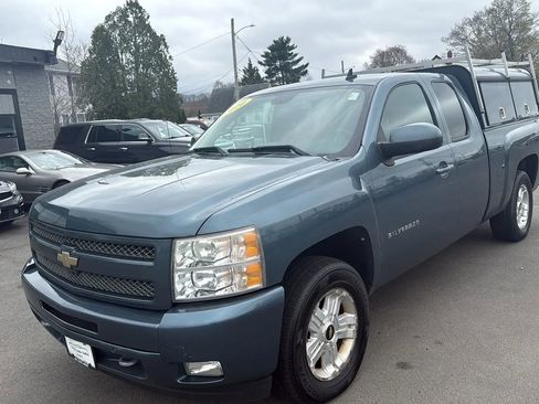 Used 2010 Chevrolet Silverado 1500 LT w/ Power Pack Plus AWD/4WD image 3