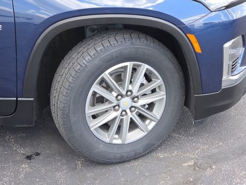 Certified 2023 Chevrolet Traverse LT FWD image 25