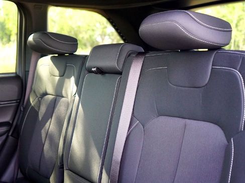 New 2025 Jeep Grand Cherokee Laredo X w/ Luxury Tech Group I image 21