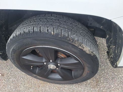 Used 2012 Jeep Compass Sport image 6