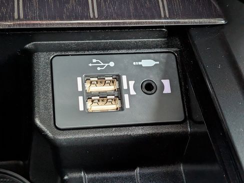 Used 2023 Lexus GX 460 Premium image 27