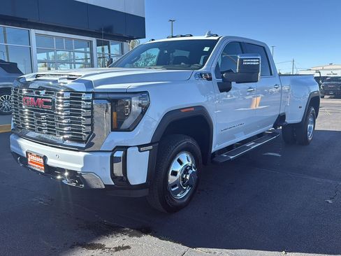 New 2026 GMC Sierra 3500 Denali image 11