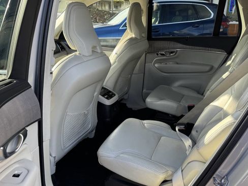 Used 2023 Volvo XC90 T8 Ultimate w/ Lounge Package image 23