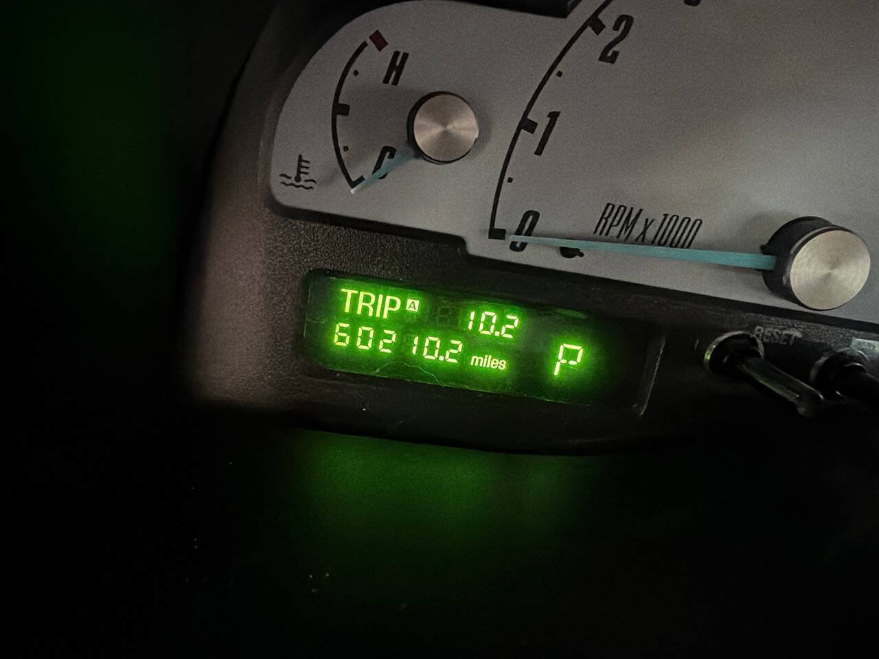 Used 2002 Ford Thunderbird RWD image 11