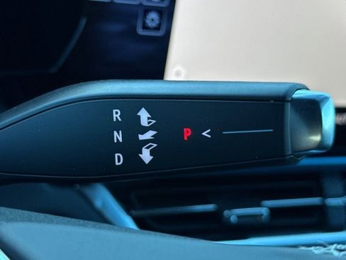 New 2026 Chevrolet Equinox EV LT w/ LPO, Blackout Package image 22